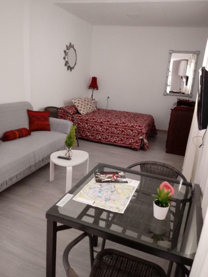 El Pozo Apartment Толедо Екстериор снимка